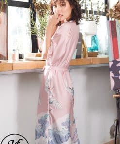 Áo choàng ngủ lụa cao cấp họa tiết chim hạc VN225D 3 Áo choàng ngủ lụa cao cấp họa tiết chim hạc VN225D 5