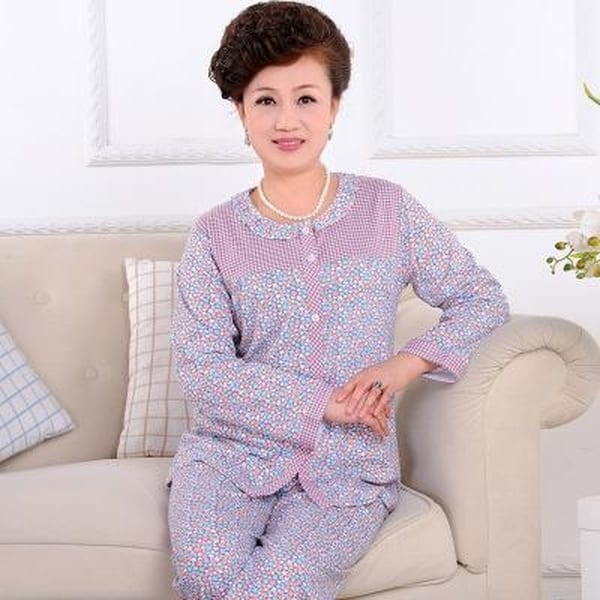 Đồ bộ thiết kế tinh tế họa tiết