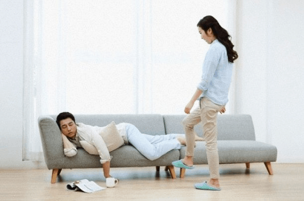 1001 biểu hiện chồng chán vợ - bạn phải biết 4 biểu hiện chồng chán vợ 3