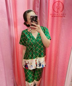 Pijama lụa satin lửng họa tiết lính chì hoàng gia PJ295 5 Pijama lụa satin lửng họa tiết lính chì hoàng gia PJ295 11