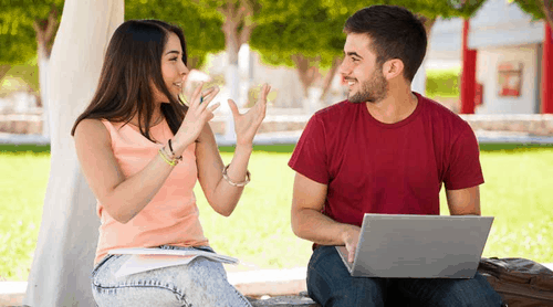 Dấu hiệu con gái bật đèn xanh thích bạn - Tận dụng cơ hội này ngay!! 5 Dấu hiệu con gái thích bạn 4