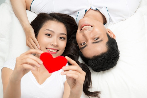 quan hệ gần ngày đèn đỏ 3