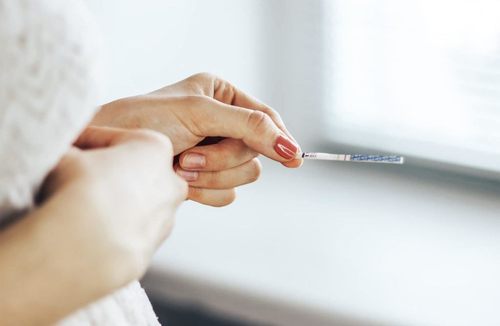 que thử rụng trứng