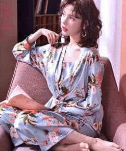 Bộ ngủ lụa tơ kèm choàng hoa xanh cao cấp PJ280 12