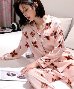 Pijama lụa tơ họa tiết hoa nâu PJ359 13