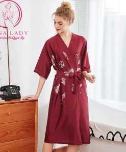 Áo choàng ngủ lụa tơ xương cá cao cấp VN391 4 Áo choàng ngủ lụa tơ xương cá cao cấp VN391 10