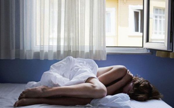 Hội chứng PMS có thể xảy ra ở mọi nữ giới và ở bất cứ độ tuổi nào