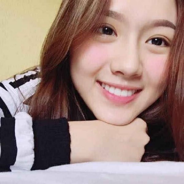 35+ ảnh đôi môi quyến rũ 14