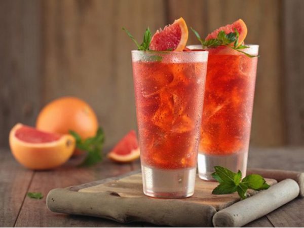 Uống nước ép bưởi giúp tăng kích thước vòng 1