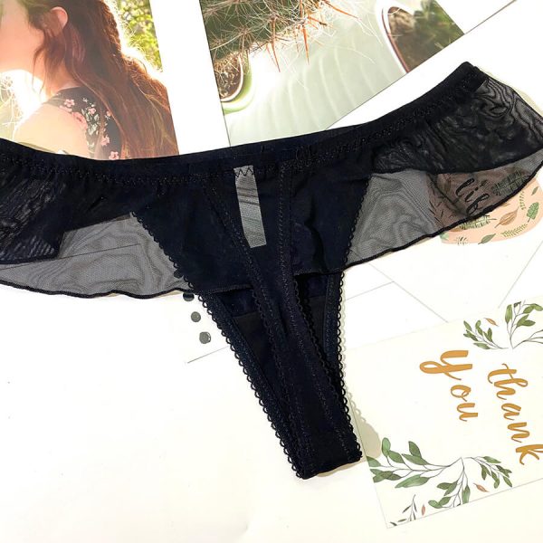 Quần lọt khe bèo ren cao cấp - Đen LK063B 8 Quần lọt khe bèo ren cao cấp - Đen LK063B 12