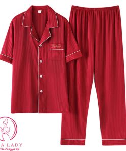 Pijama lụa gấm sọc đỏ thêu chữ túi PJ441 3 Pijama lụa gấm sọc đỏ thêu chữ túi PJ441 7
