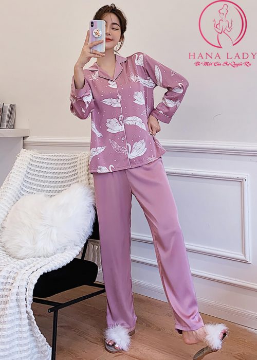 Pijama lụa tơ họa tiết lông vũ tím cao cấp PJ466 8 Pijama lụa tơ họa tiết lông vũ tím cao cấp PJ466 13
