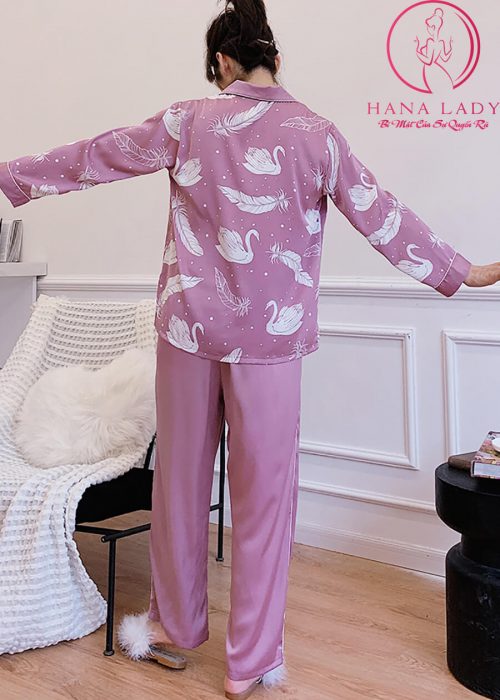 Pijama lụa tơ họa tiết lông vũ tím cao cấp PJ466 9 Pijama lụa tơ họa tiết lông vũ tím cao cấp PJ466 14