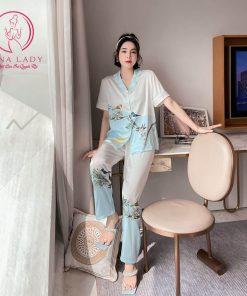 Pijama lụa tơ họa tiết hoa lá cao cấp PJ502 3 Pijama lụa tơ họa tiết hoa lá cao cấp PJ502 6