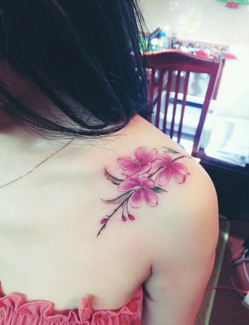 Tattoo Mini - Hình xăm sống lưng đẹp - quyến rũ 💋 | Facebook