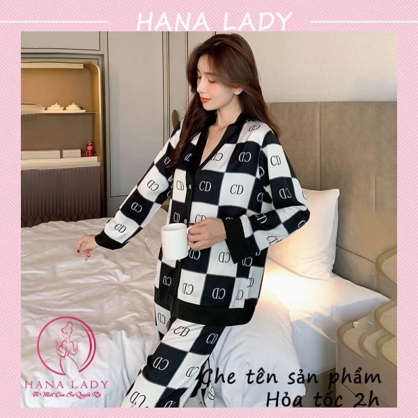 Pijama lụa tơ cổ V mặc nhà chức năng cao cấp họa tiết chữ PJ524B 17
