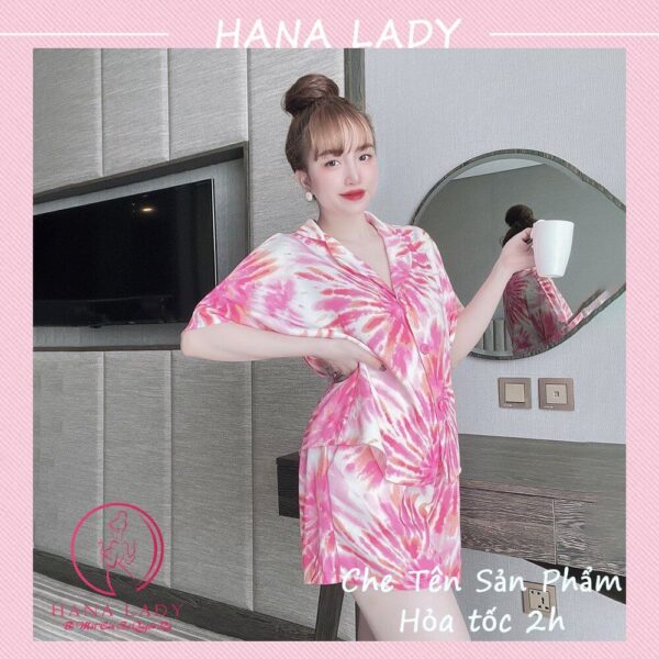 Pijama lụa tay ngắn hè cúc bọc họa tiết hoa văn hồng may kỹ PJ557 11