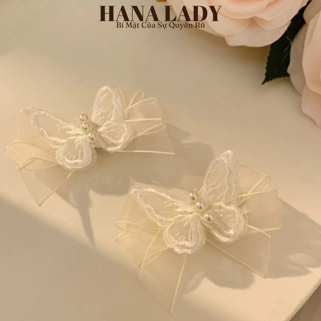 2 Chiếc Kẹp Tóc Nữ Tiểu Thư Hình Bướm Đính Nơ Ren Trắng Dễ Thương PKT059 8 2 Chiếc Kẹp Tóc Nữ Tiểu Thư Hình Bướm Đính Nơ Ren Trắng Dễ Thương PKT059 14