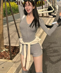 Jumpsuit Đùi Thể Thao Năng Động, Đi Biển, Đi Chơi - Bodysuit Dài Tay Thun Trơn Mềm Mịn Tôn Dáng BTG06 4 Jumpsuit Đùi Thể Thao Năng Động, Đi Biển, Đi Chơi - Bodysuit Dài Tay Thun Trơn Mềm Mịn Tôn Dáng BTG06 12