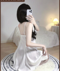 Váy Ngủ Lụa Dáng Xòe Cổ V Xẻ Sâu Phối Ren Đính Nơ Xanh Cao Cấp VN682 4 Váy Ngủ Lụa Dáng Xòe Cổ V Xẻ Sâu Phối Ren Đính Nơ Xanh Cao Cấp VN682 8