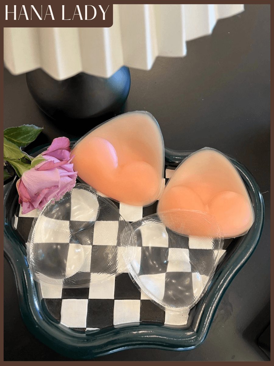 Miếng Lót Silicone Độn Vòng 1 Thiết Kế Hình Tam Giác Dày 2CM, Đệm Lót Nâng Độn Tạo Form Vòng 1 Đầy Đặn HanaLady - DT062 8 Miếng Lót Silicone Độn Vòng 1 Thiết Kế Hình Tam Giác Dày 2CM, Đệm Lót Nâng Độn Tạo Form Vòng 1 Đầy Đặn HanaLady - DT062 14