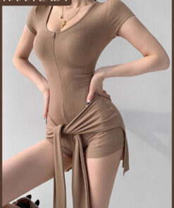 Bodysuit Tay Ngắn Năng Động - Jumpsuit Thể Thao Có Khoá Kéo Kèm Khăn Quấn Eo HanaLady - BTG07 3 Bodysuit Tay Ngắn Năng Động - Jumpsuit Thể Thao Có Khoá Kéo Kèm Khăn Quấn Eo HanaLady - BTG07 7