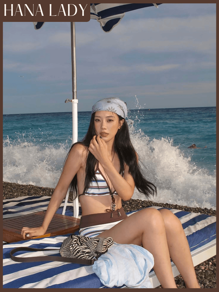 main-07 Bikini 2 Mảnh Đi Biển Quần Cạp Thấp, Set Đồ Bơi Họa Tiết Kẻ Sọc Ngang Tone Nâu Retro HanaLady - BN181 6