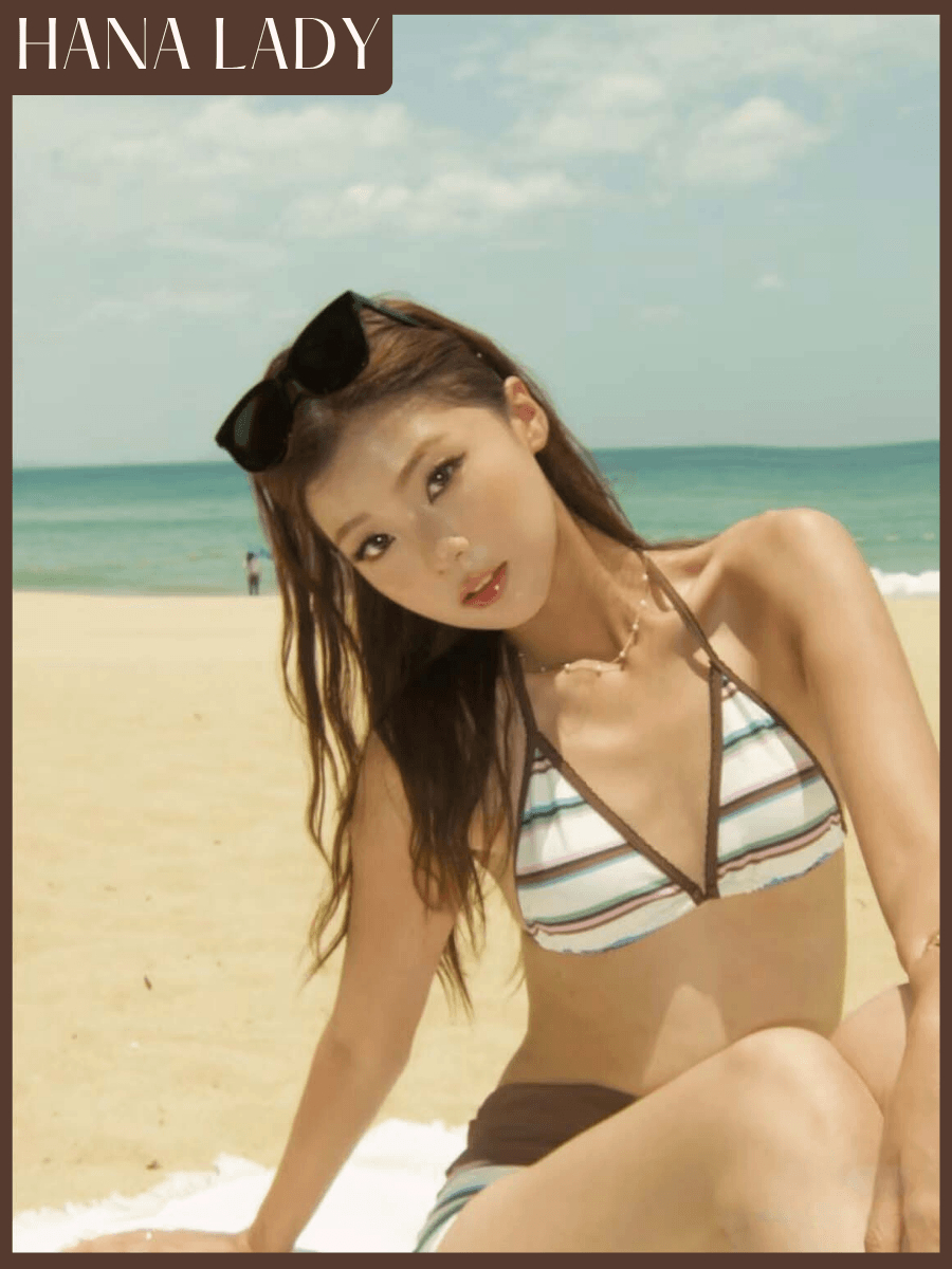 main-08 Bikini 2 Mảnh Đi Biển Quần Cạp Thấp, Set Đồ Bơi Họa Tiết Kẻ Sọc Ngang Tone Nâu Retro HanaLady - BN181 5
